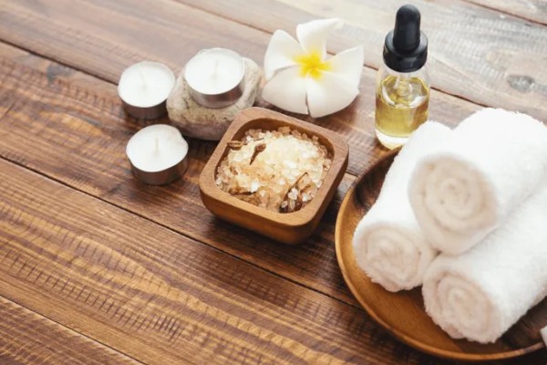 Traditional Massage + Dry Cupping